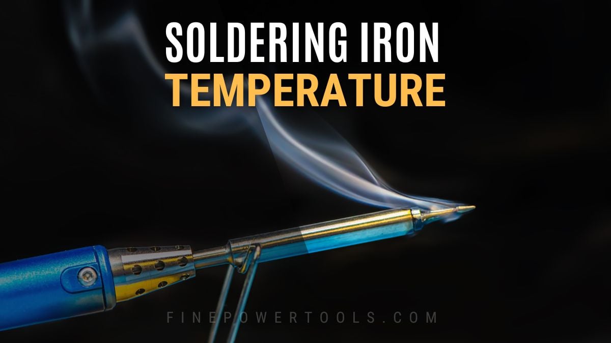 Hot tip of Soldering Iron with Temperature